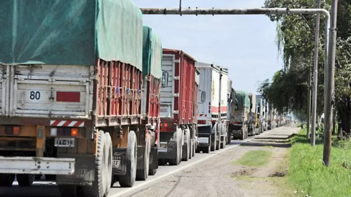 Fin De Semana Largo Restringen La Circulaci N De Camiones En Rutas