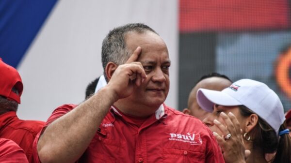 diosdado-cabello-le-respondio-a-cristina:-“traicionaron-el-legado-de-kirchner-y-de-peron”