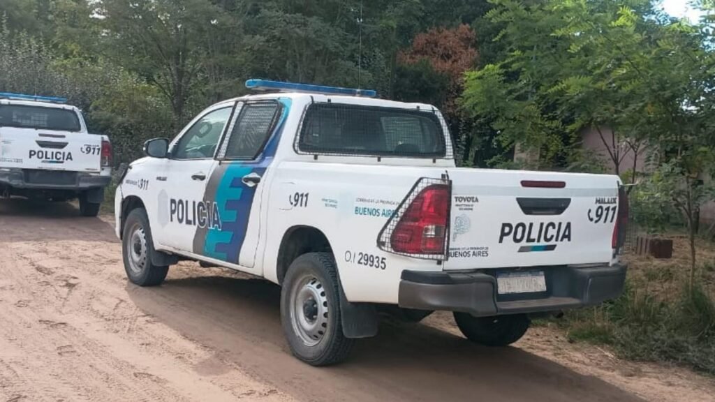 Allanamiento por abigeato en Ayacucho: secuestran 50 kilos de carne y cuchillas en un campo