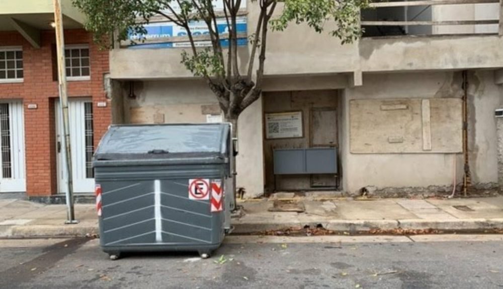 Saavedra: encontraron un bebé muerto en un contenedor de basura