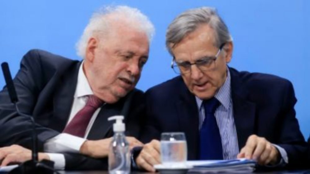 “No va a haber marcha atrás a la Fase 1”, dijo infectólogo que asesora al Gobierno