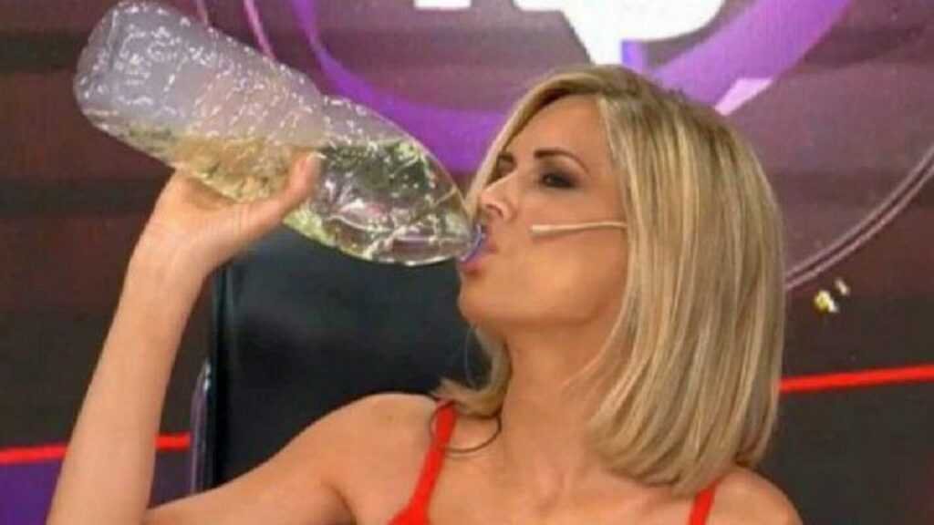 La conductora Viviana Canosa fue imputada por ejercicio ilegal de la medicina