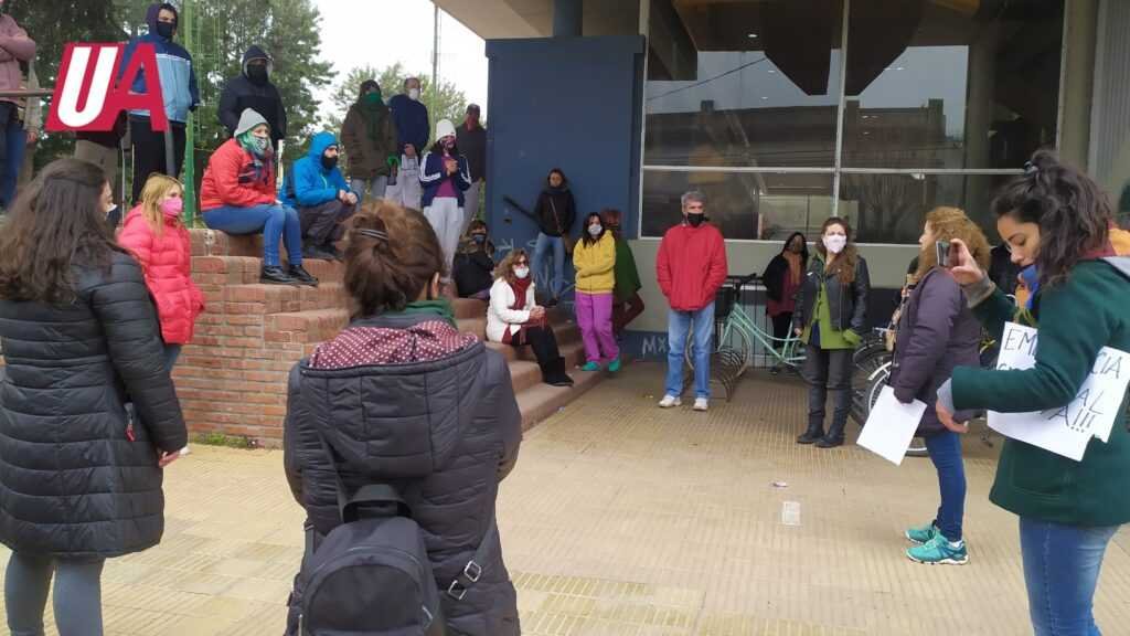 Finalmente las autoridades Municipales atendieron a los agentes culturales