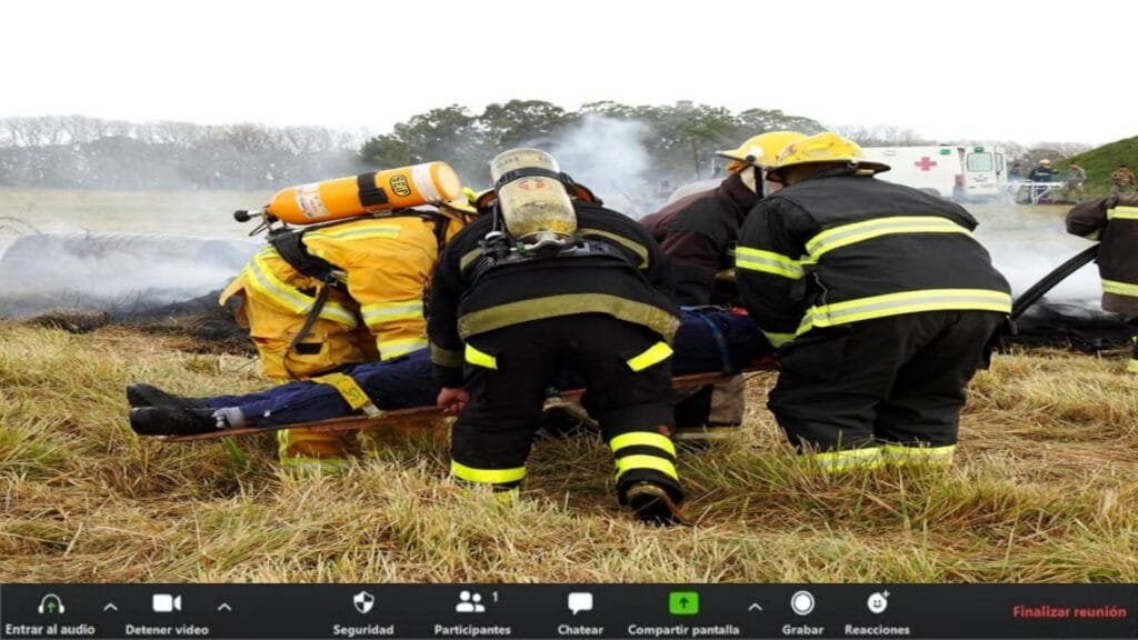 Bomberos continúa realizando capacitaciones a pesar de la pandemia