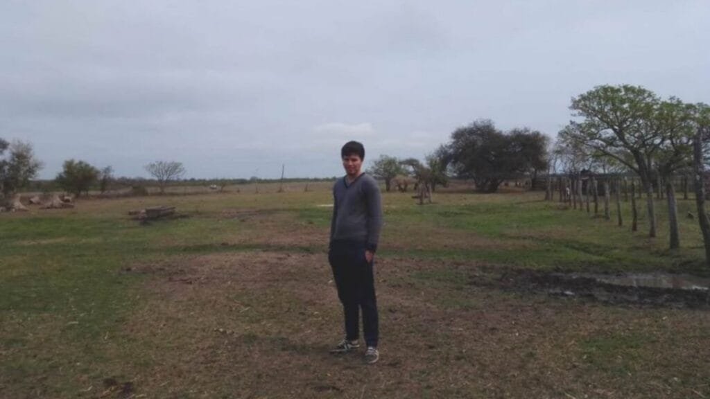 Video: echaron a un alumno de una clase virtual por no poder prender la cámara