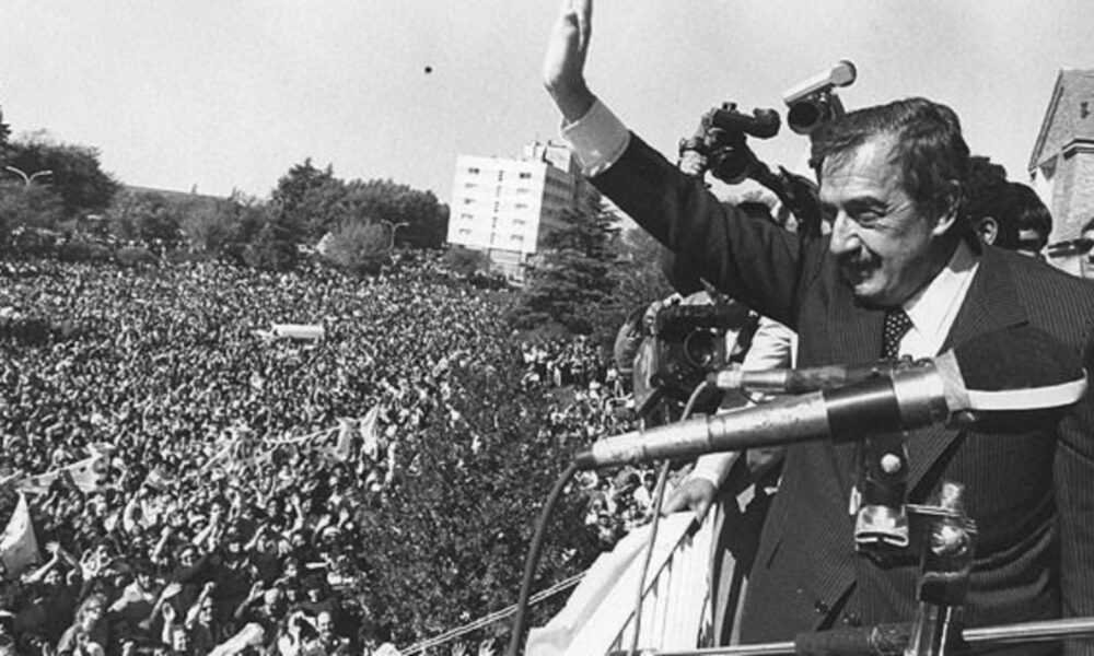 A 37 años del triunfo de Raúl, Alfonsín y de la recuperación de la democracia