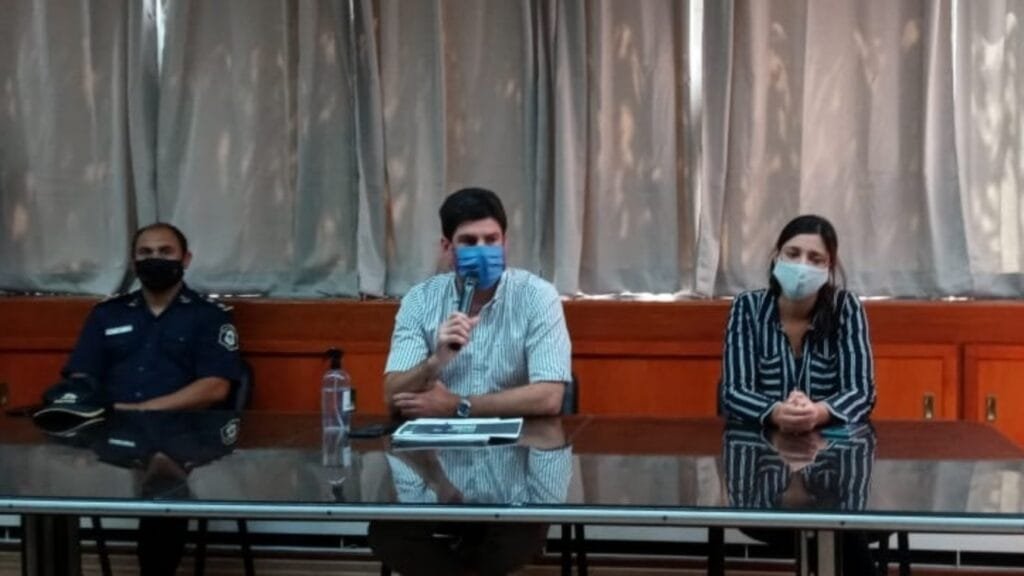 Suspendieron las clases presenciales en Ayacucho: Los rubros “no” esenciales podrán abrir