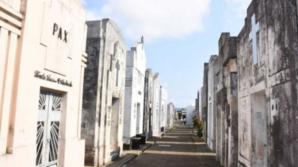 Aseguraron que se respetan todos los protocolos en la exhumación de pacientes con COVID19