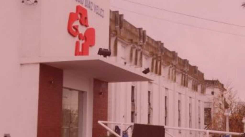 Rauch superó los 100 casos activos de coronavirus