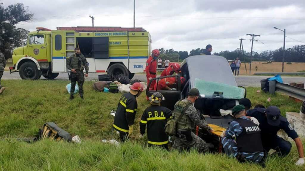 Mueren dos mujeres tras despistarse su auto en la ruta 2 a diez kilómetros de Mar del Plata