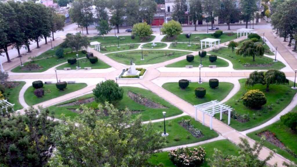 Comerciantes y dueños de gimnasios expresaron su enojo por las nuevas medidas sanitarias