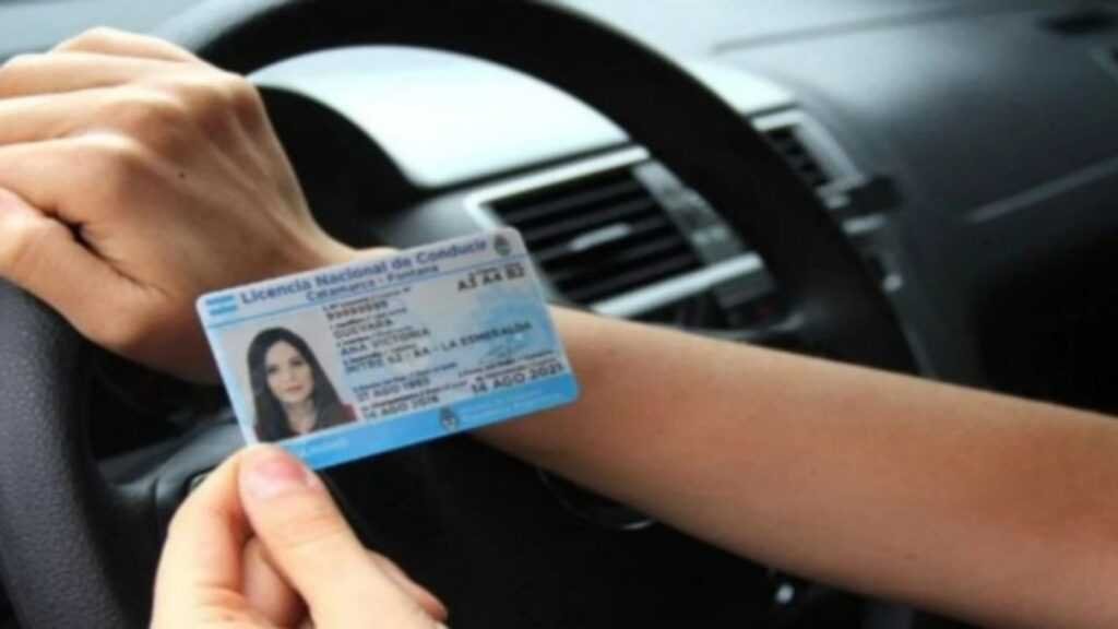 Extienden por 180 días vencimiento de licencias de conducir bonaerenses
