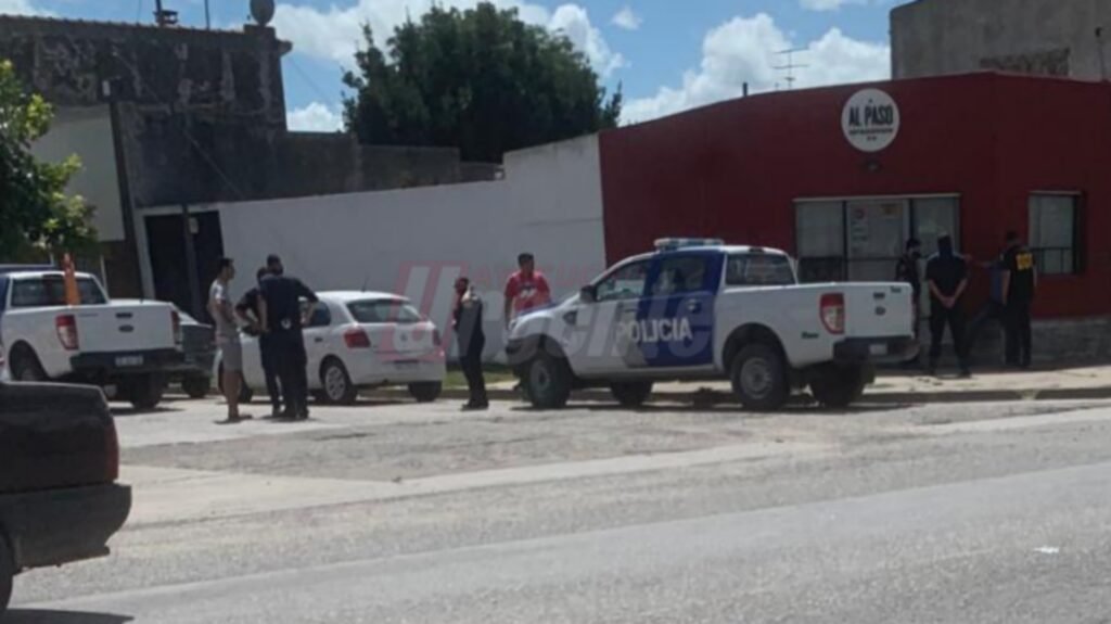 ¡Papelón! Confundieron a la comitiva del Ministro Katopodis como delincuente