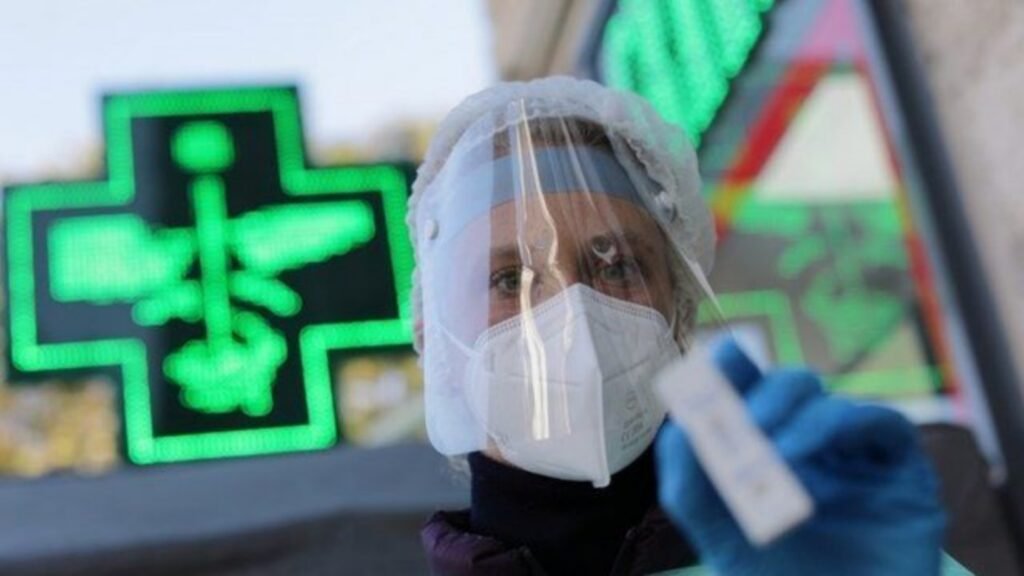 Denunció la falta de testeos preventivos en un geriátrico: Salud brindó detalles sobre lo sucedido