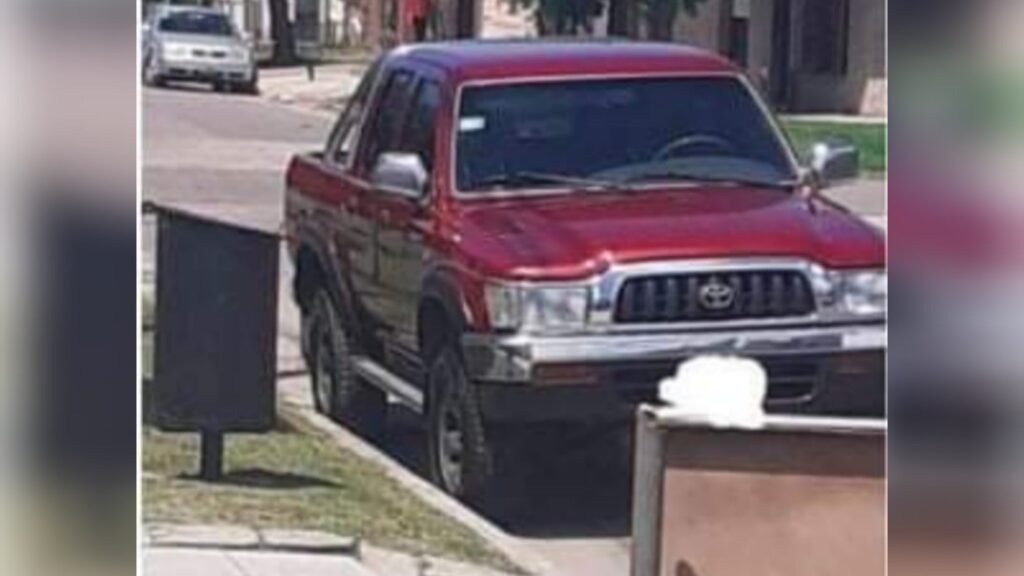 Denunció que fue estafado por un ayacuchense y busca intensamente su camioneta