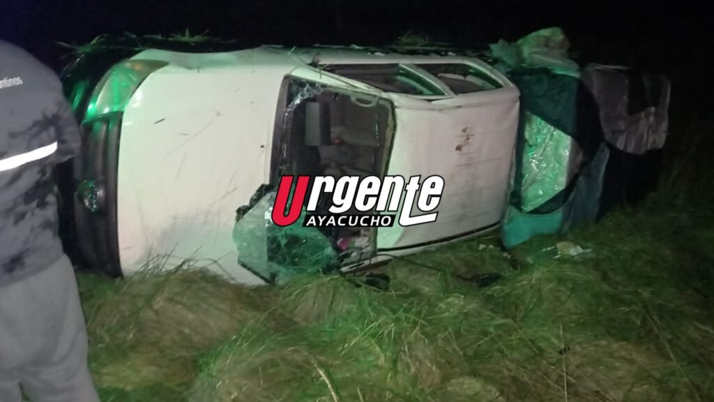 Una camioneta volcó en Ruta 29: dos personas trasladadas al Hospital