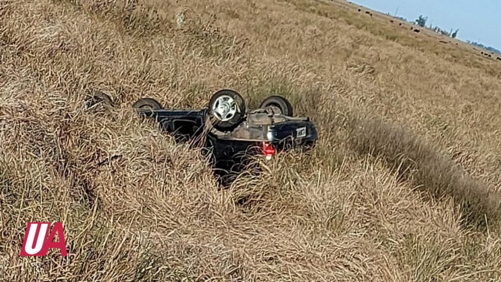 Volcó un vehículo en Ruta 29: 3 personas trasladadas al Hospital