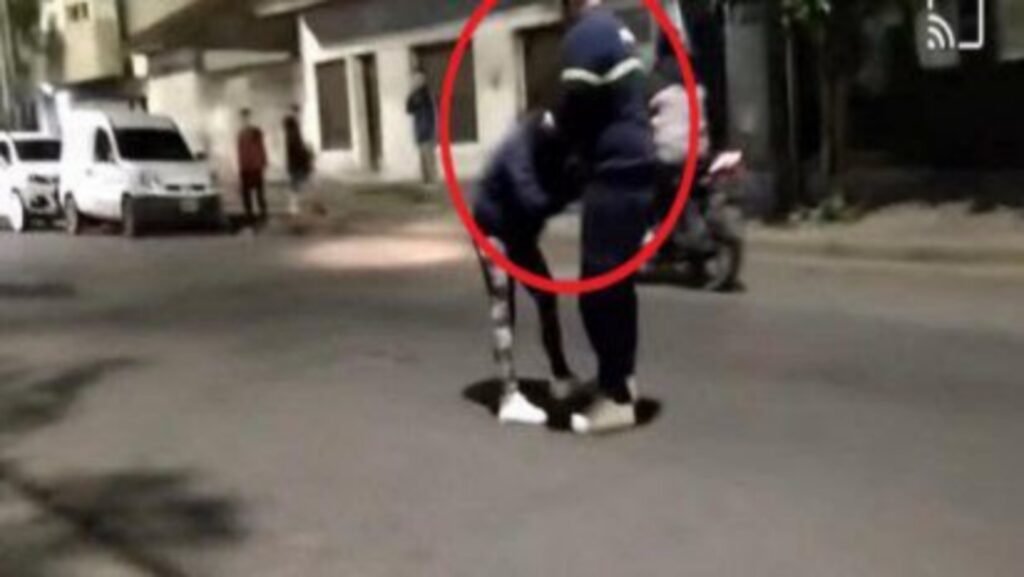 Lanús: Linchan a mujeres que le robaron y apuñalaron a chofer