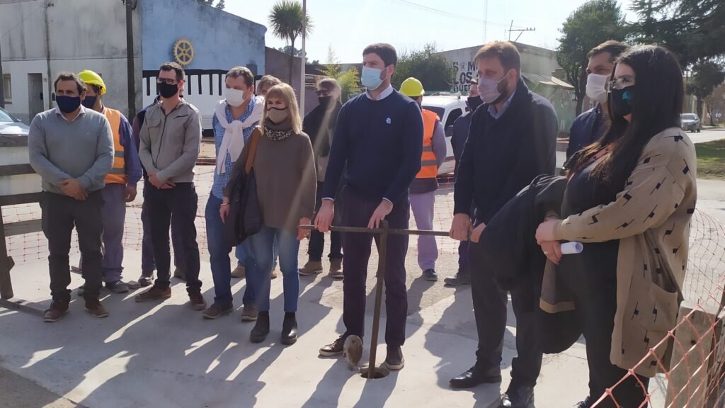 Diego Menéndez: “Inauguramos la nueva red de agua, una obra muy importante para Ayacucho”