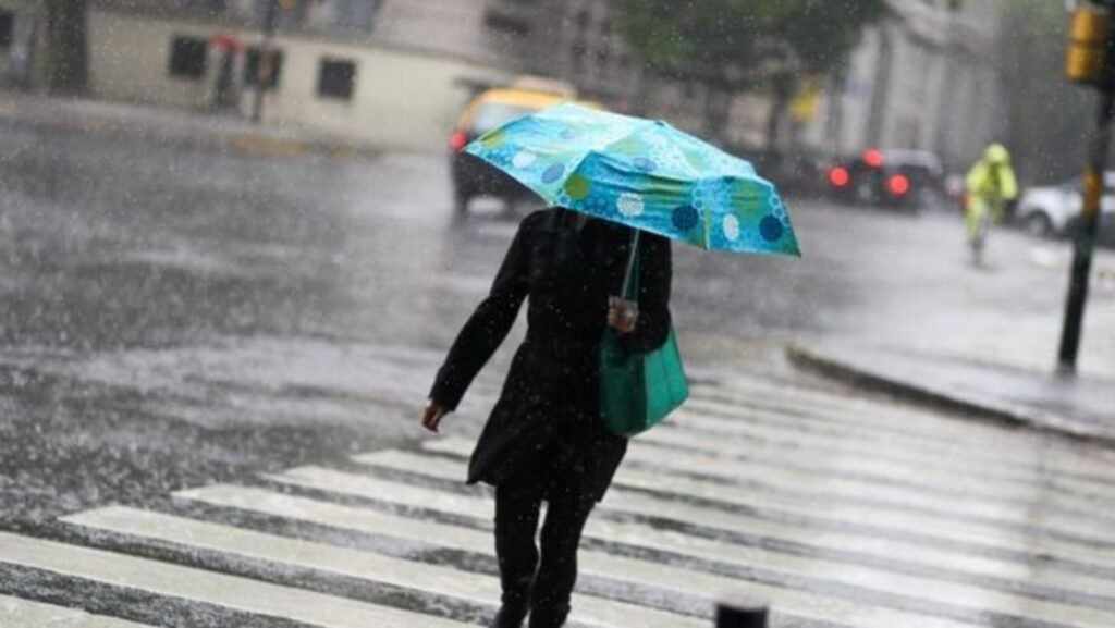 Continúa la alerta por lluvias y fuertes vientos