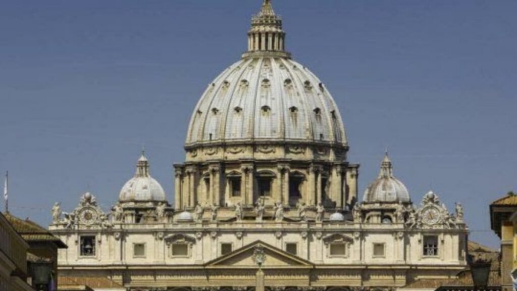 Tribunal vaticano absolvió a un cura acusado de violar a un menor de edad cuando era adolescente