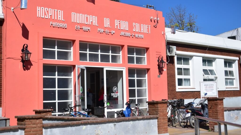 Evolucionan favorablemente las 2 personas trasladadas al Hospital