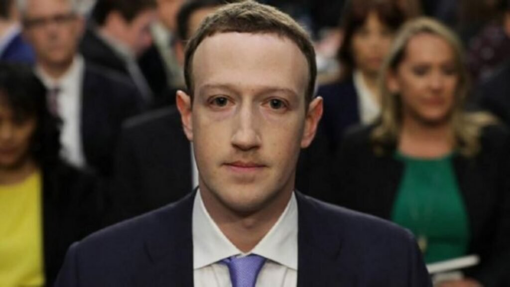 Facebook planea cambiar su nombre, según un informe