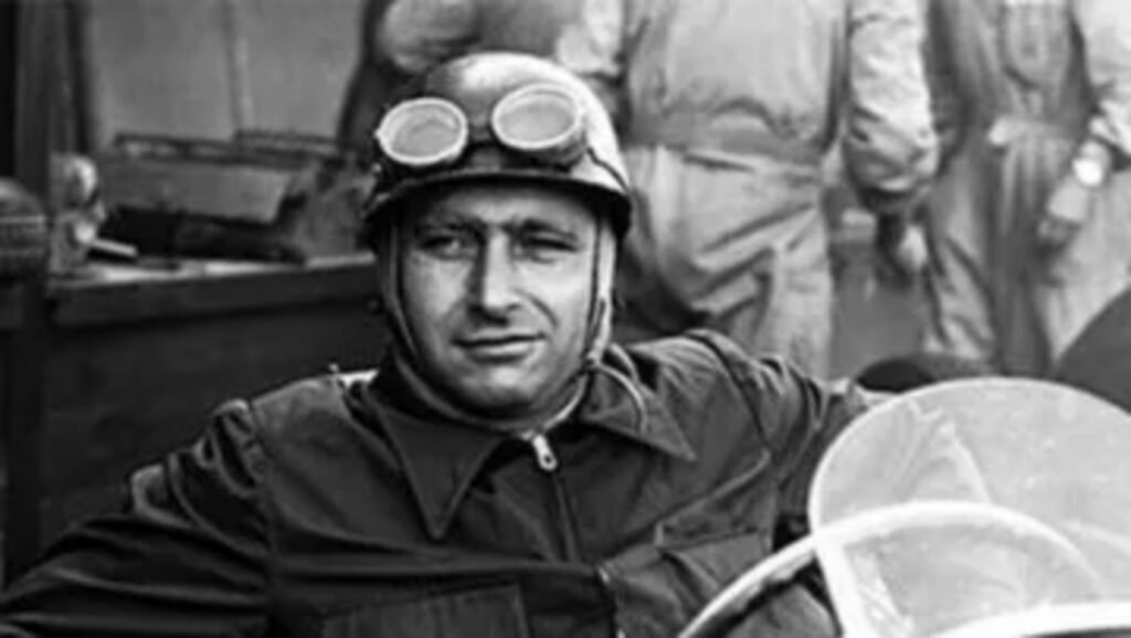 Tributo a Juan Manuel Fangio: la caravana a Balcarce y el mensaje de Lewis Hamilton