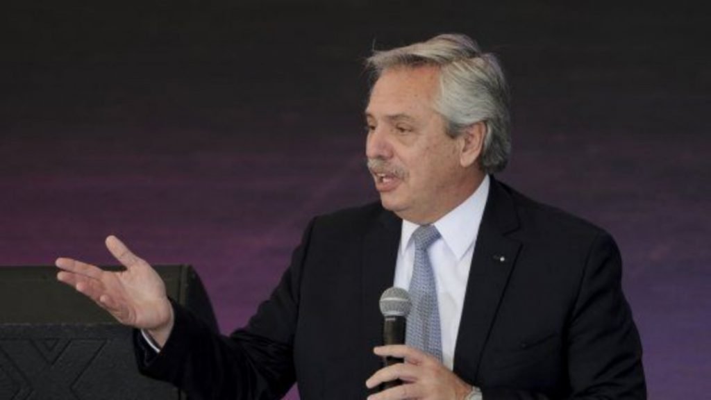 Alberto Fernández defendió el pase sanitario: “Lo único que queremos es salvar vidas”