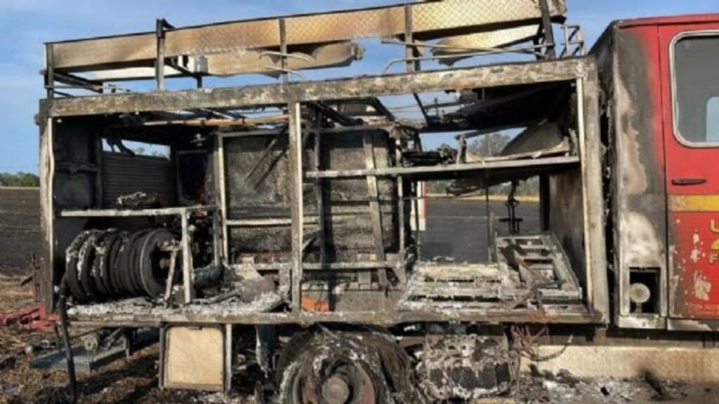 Ardió una autobomba del cuartel de Bomberos de Pilar