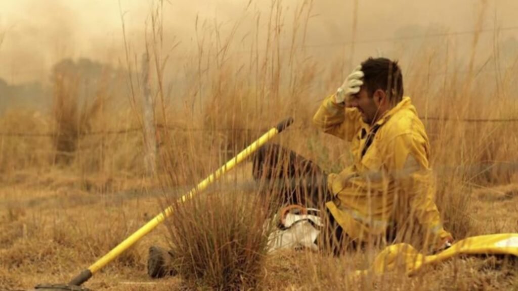 El cuartel de Ayacucho recibe donaciones para enviar a los vecinos y Bomberos que combaten el fuego en Corrientes