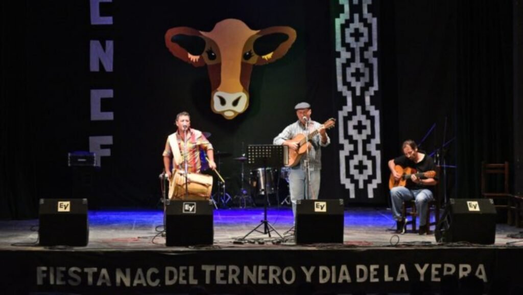 Fiesta del Ternero: Hoy comienza el certamen nacional de canto folklórico