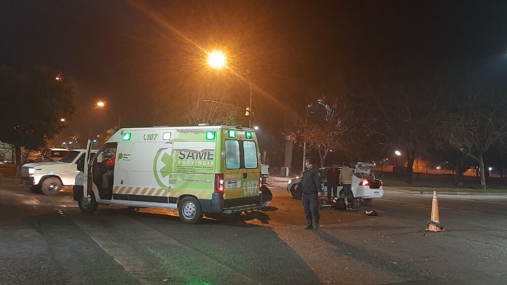 Dos personas trasladadas al Hospital tras un fuerte choque