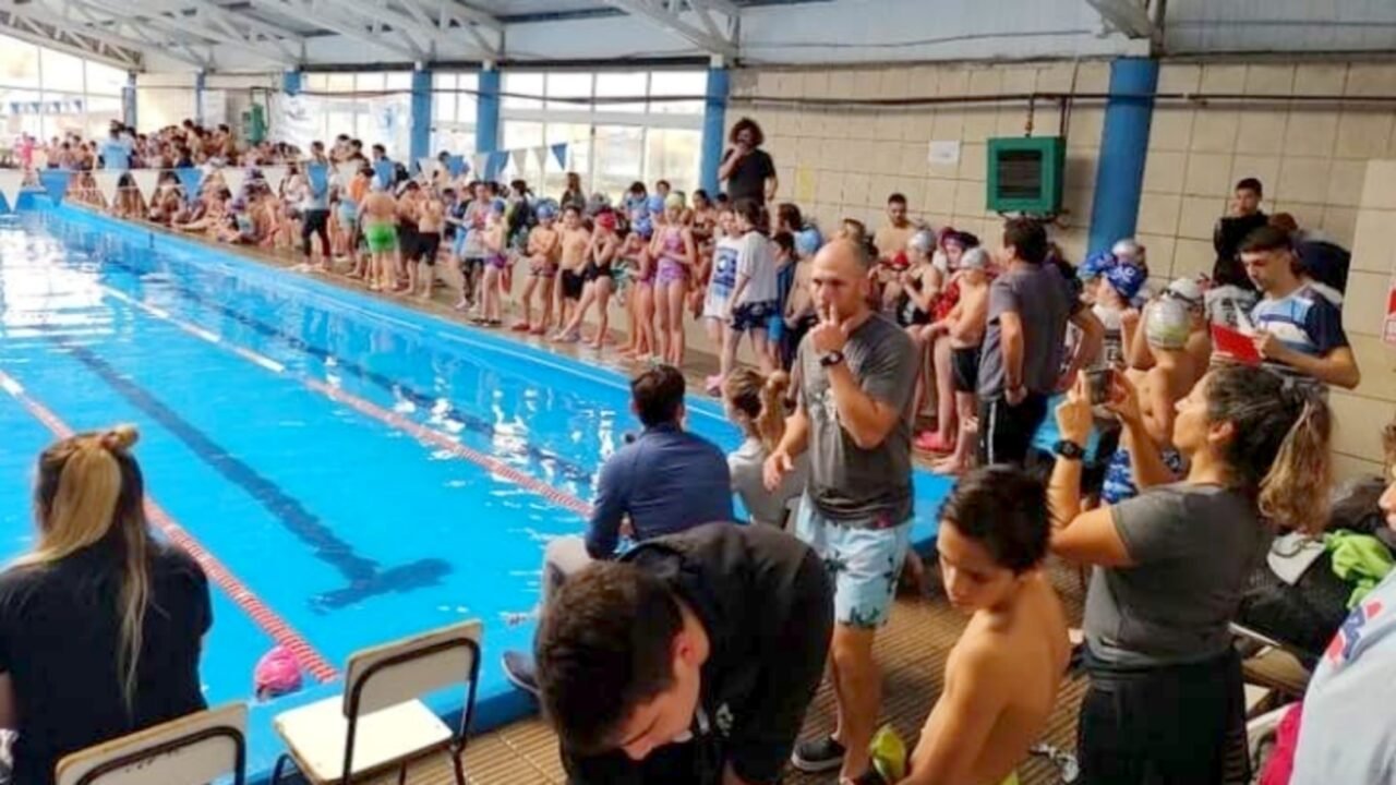 Se desarrolló una excelente jornada de natación en Ayacucho