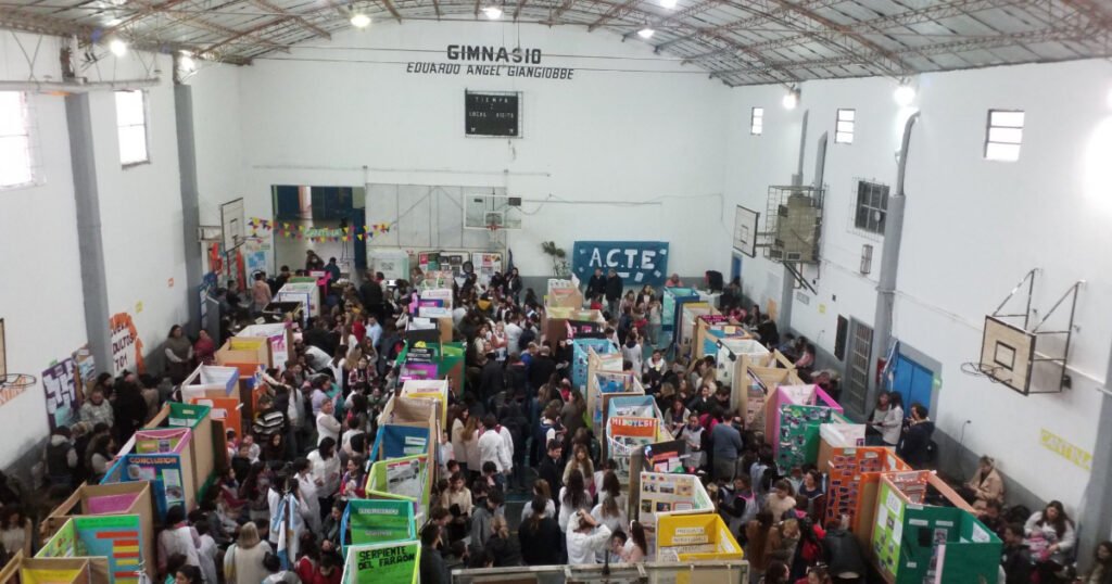 Tuvo lugar la Feria Distrital de Ayacucho