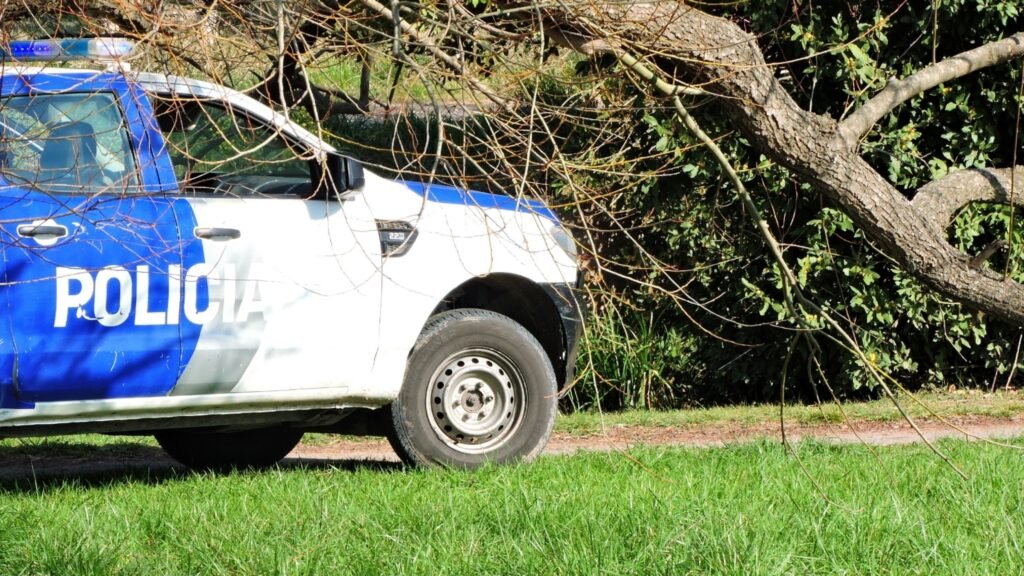 Hallaron una moto en un arroyo del Club Independiente: Tenía pedido de secuestro