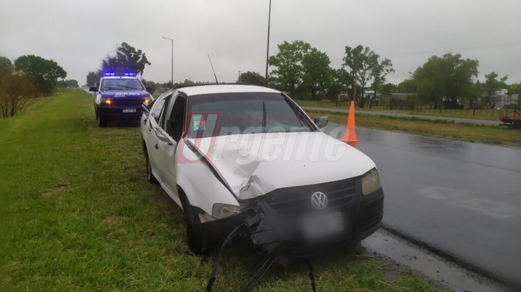 Un vehículo impactó contra un puente en Ruta 50: dos mujeres trasladadas al Hospital