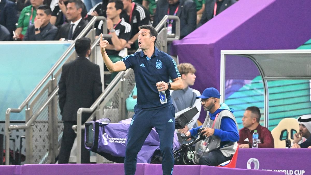 Lionel Scaloni durante un entrenamiento de la Selección Argentina en el Mundial 2026.