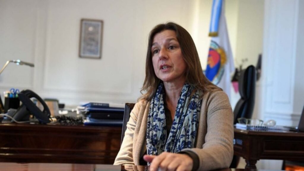 Sabina Frederic: “Sería súper interesante que Messi colaborara con un plan de desarme en Rosario”