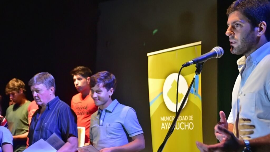 Esta noche será la “fiesta del deporte” en Ayacucho