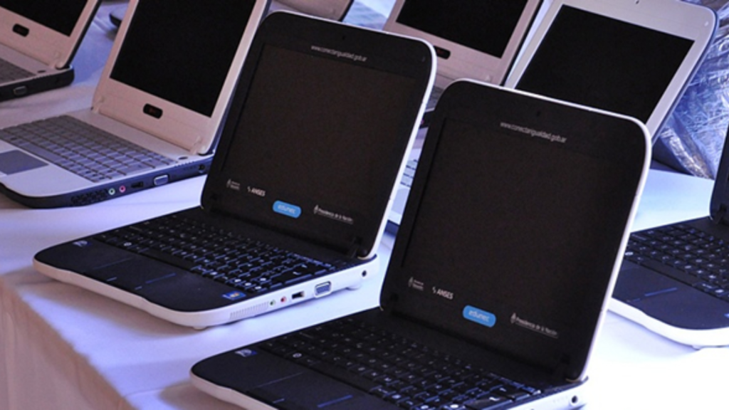 Autoridades provinciales entregarán netbooks del programa “Conectar igualdad”