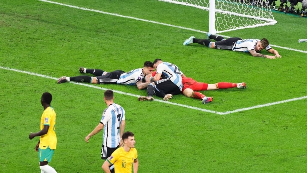 Argentina le ganó a Australia 2 a 0 en Beijing