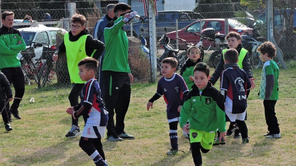 El Club Defensores realizó un encuentro regional de fútbol infantil con una masiva concurrencia de participantes