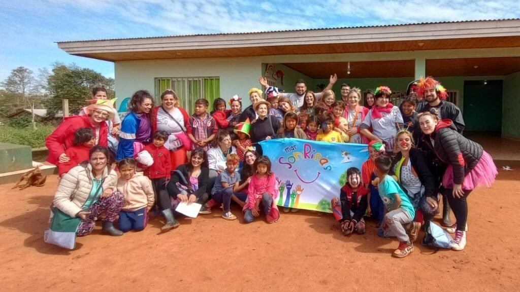 El grupo “Mas sonrisas” realiza una jornada solidaria