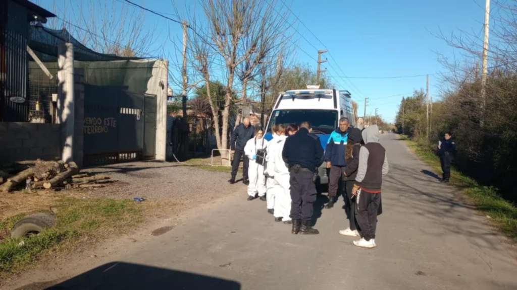 Horror en La Plata: un policía detenido por un doble femicidio