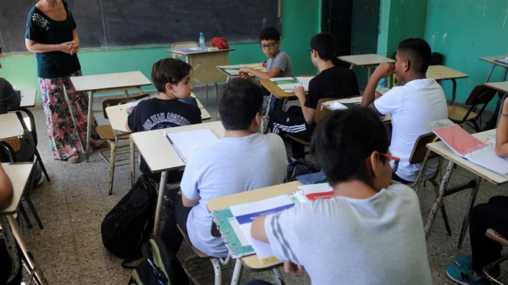 Día del Trabajador del Estado: ¿habrá clases el próximo martes 27 de junio en las escuelas bonaerenses?
