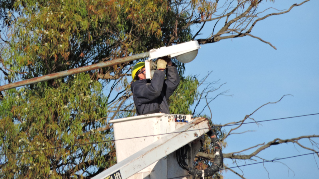 Los parajes rurales de Ayacucho contarán con luminarias LED