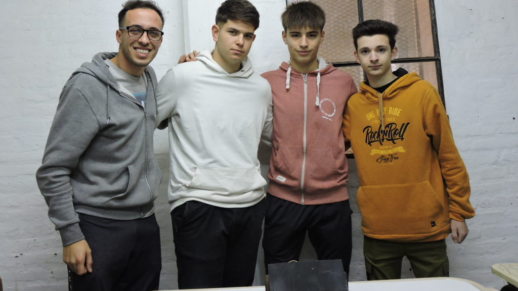 Alumnos de la Escuela Técnica participarán en la final de un torneo de robótica de Mar del Plata