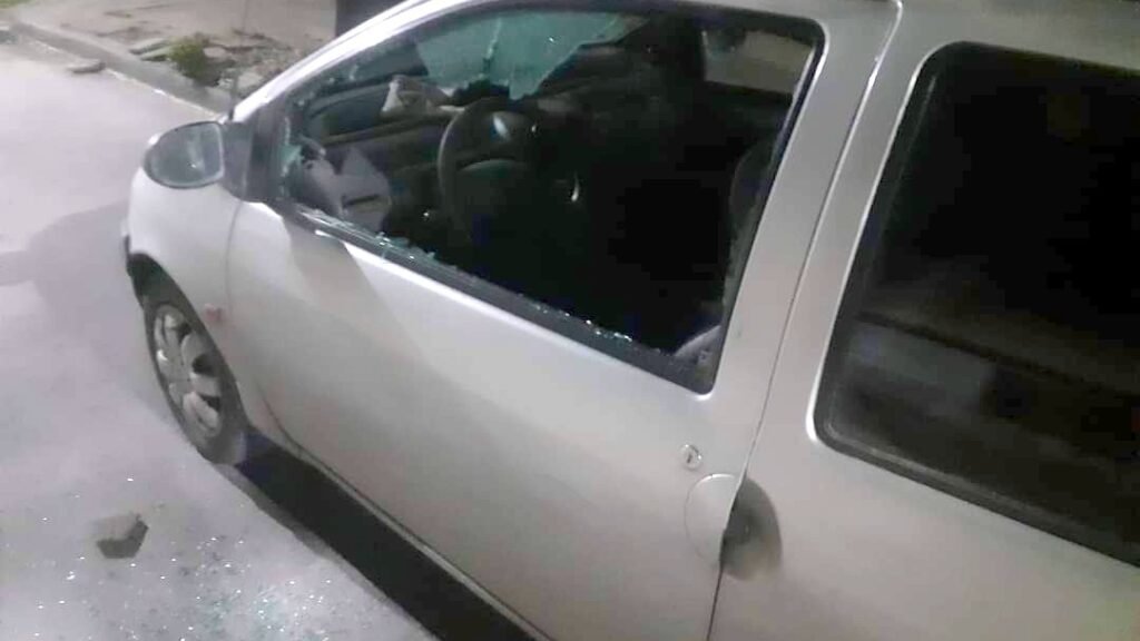Oleada de vandalismo en vehículos: Vecinos exigen mayor control y respuesta