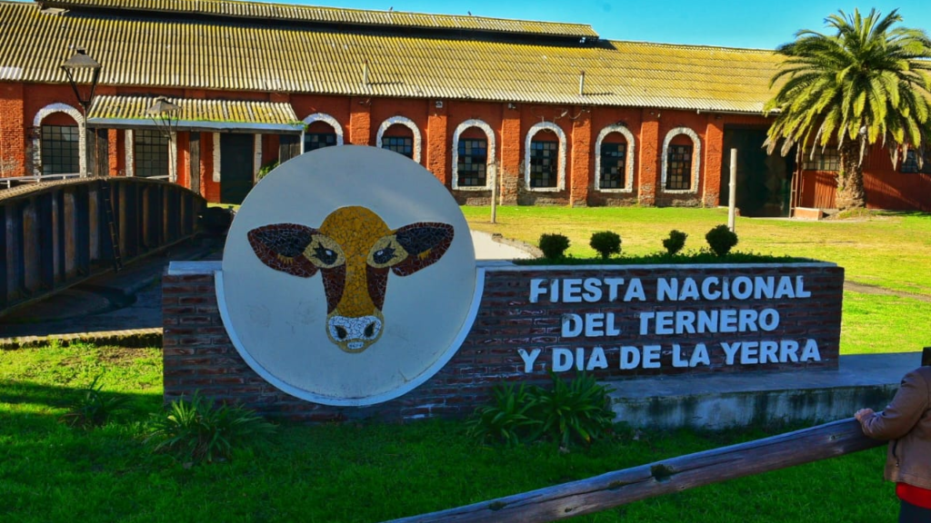 Realizarán nuevas mejoras en el galpón de la Fiesta del Ternero